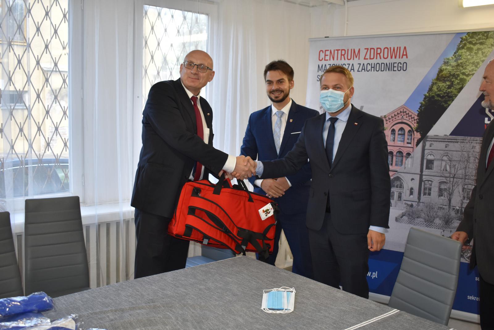 Szpital otrzymał nowy respirator