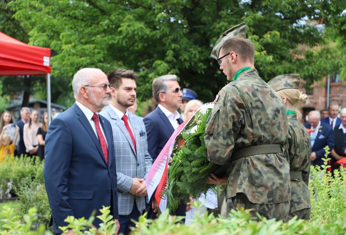 Mieszkańcy oddali hołd Uczestnikom Powstania Warszawskiego
