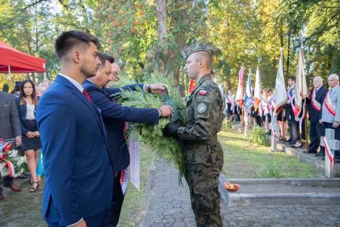 Oddaliśmy hołd bohaterom II Wojny Światowej